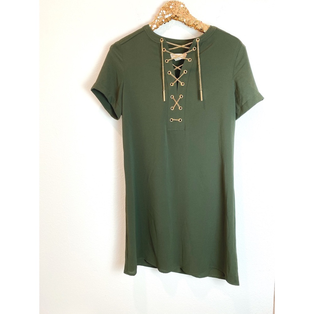 Michael Kors Green Tee Shirt Dress w/ gold chain